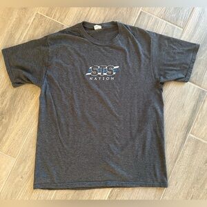 Men’s STS Nation t-shirt